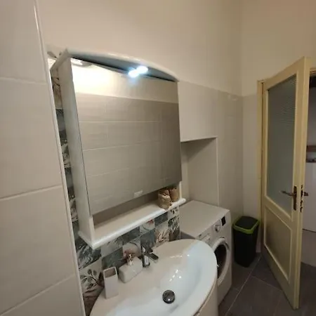 Casa J Комо